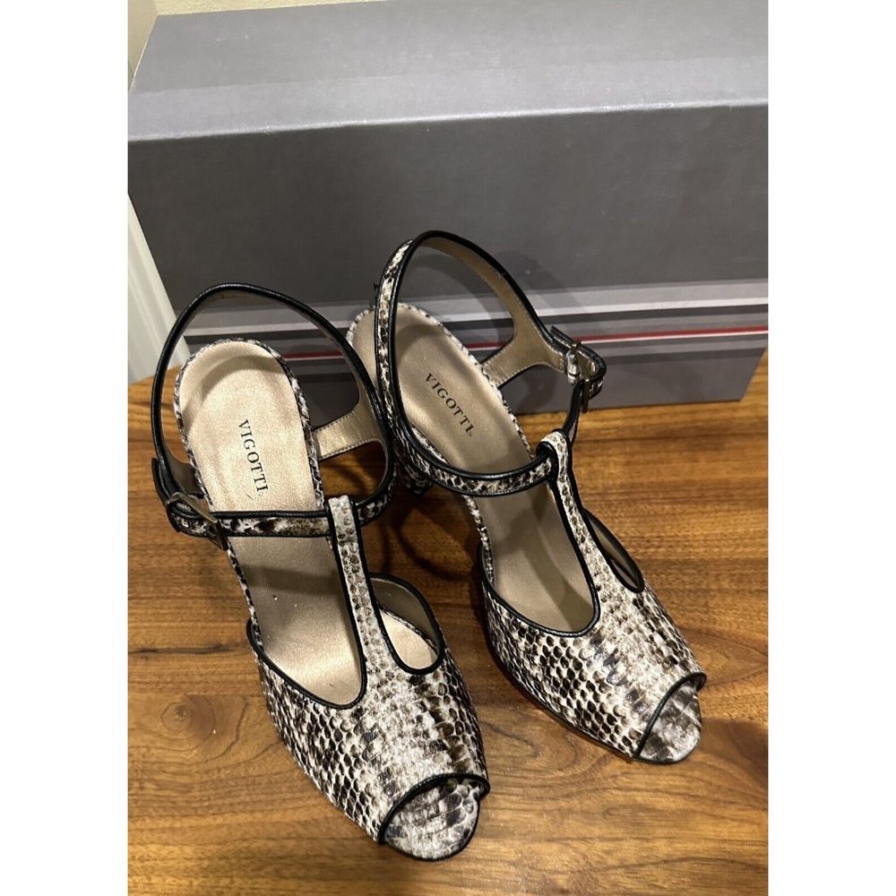 Vigotti Women's Patrice Snake Skin Heels, Size 9, Peep Toe Shoes, NIB‎ NEW